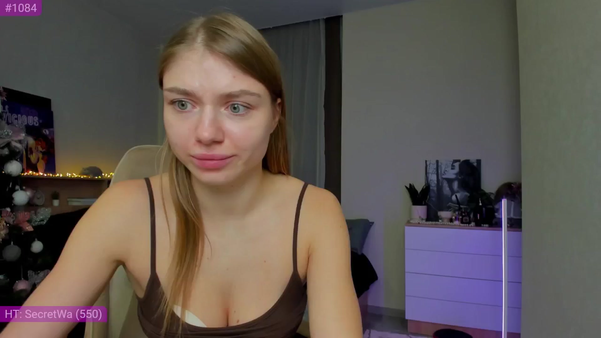 Gallery image thumbnail from Make_my_Luck's myfreecams stream on, 12/13/2024, 14:10 image 13 of 20
