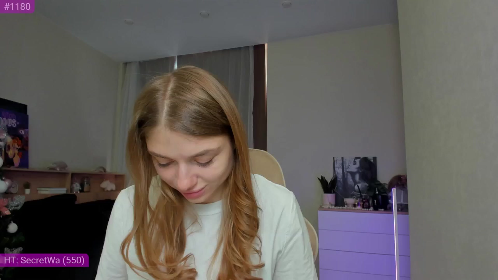 Gallery image thumbnail from Make_my_Luck's myfreecams stream on, 12/14/2024, 07:43 image 4 of 20