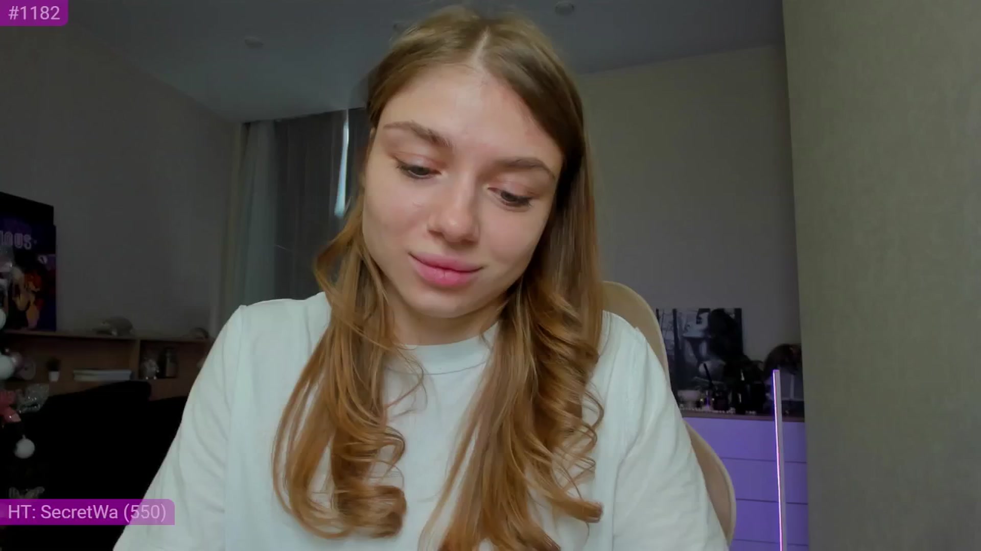 Gallery image thumbnail from Make_my_Luck's myfreecams stream on, 12/14/2024, 07:43 image 7 of 20
