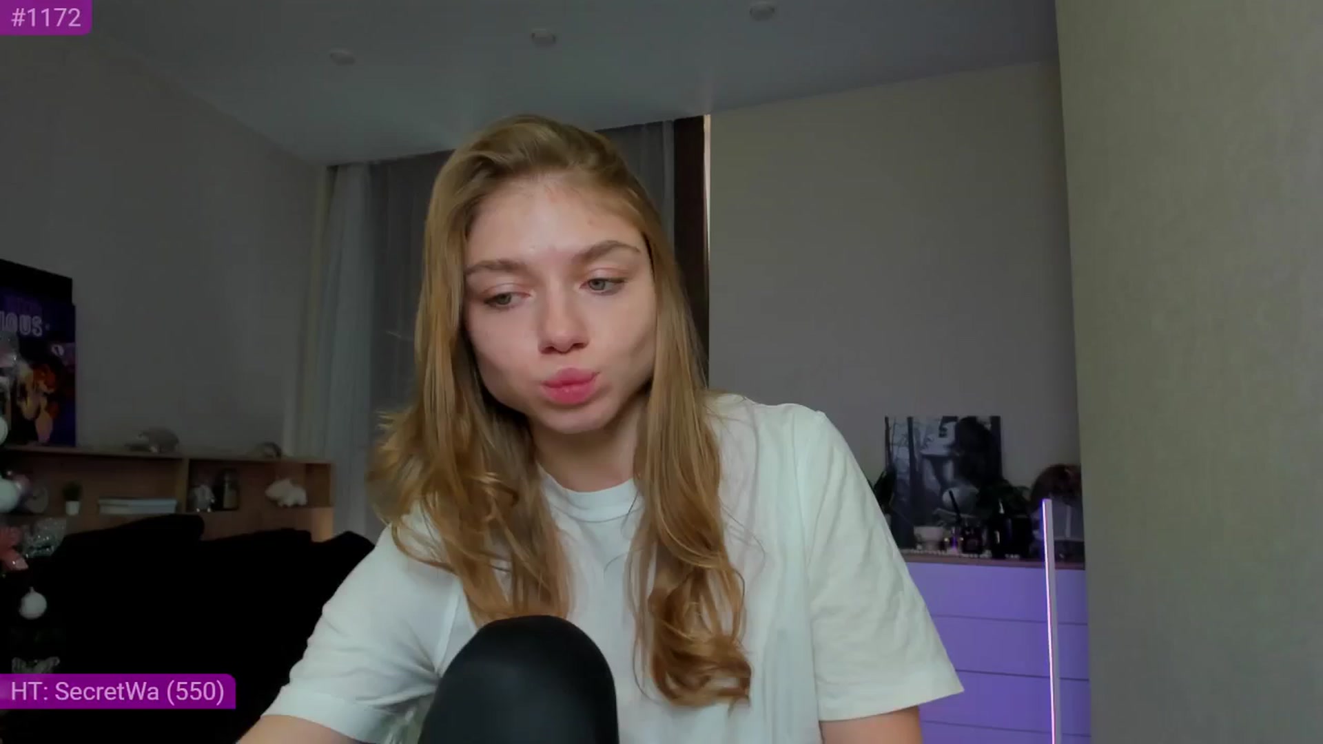 Gallery image thumbnail from Make_my_Luck's myfreecams stream on, 12/14/2024, 08:00 image 4 of 20