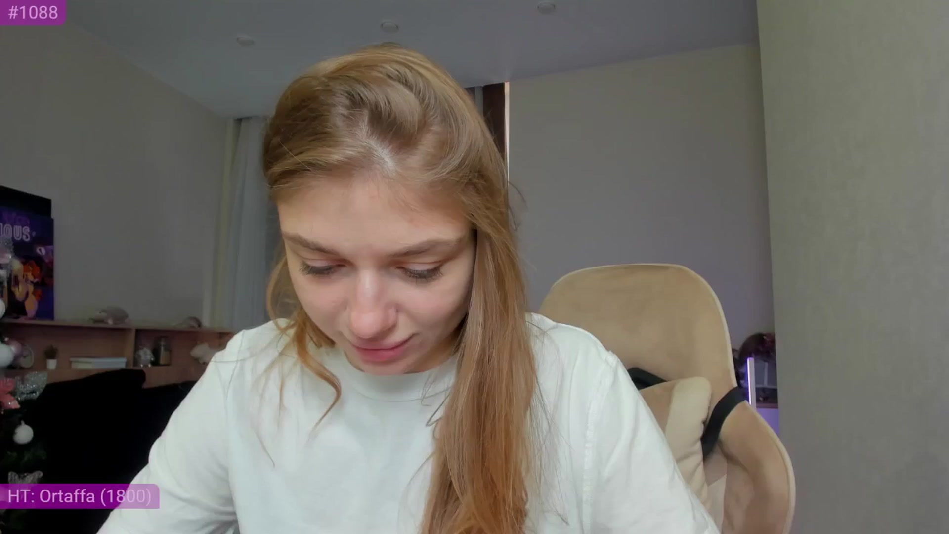 Gallery image thumbnail from Make_my_Luck's myfreecams stream on, 12/14/2024, 08:00 image 19 of 20
