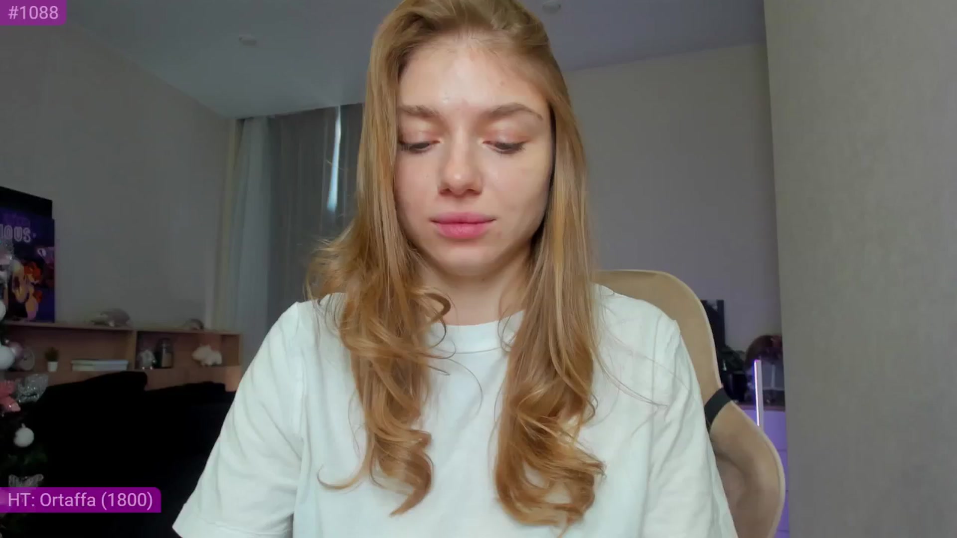 Gallery image thumbnail from Make_my_Luck's myfreecams stream on, 12/14/2024, 08:00 image 10 of 20