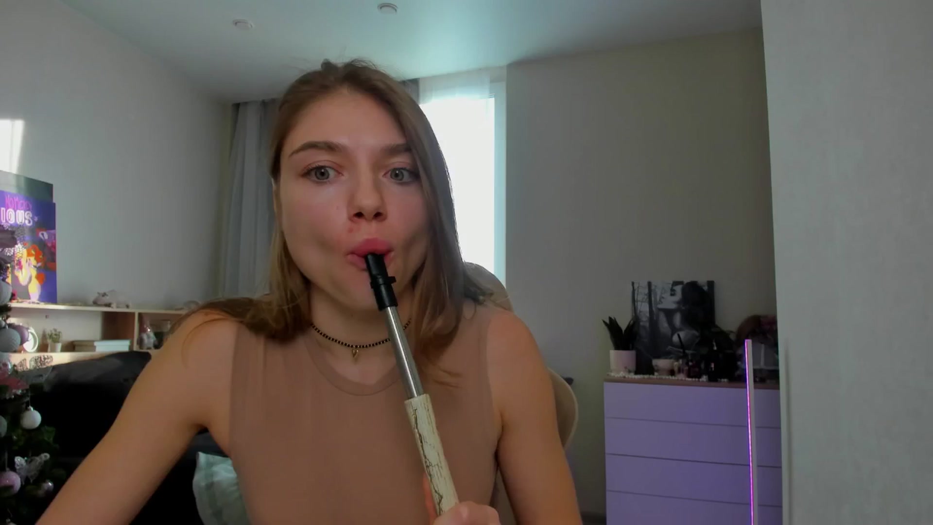 Gallery image thumbnail from Make_my_Luck's myfreecams stream on, 12/21/2024, 08:26 image 2 of 20