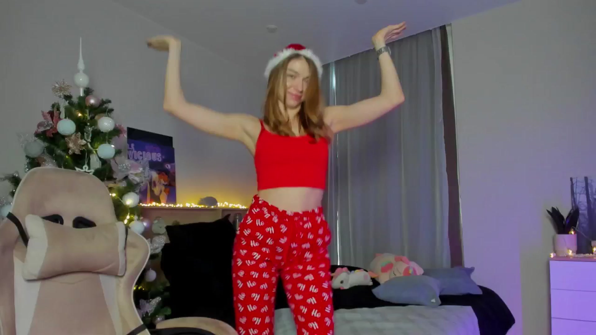 Gallery image thumbnail from Make_my_Luck's myfreecams stream on, 12/25/2024, 07:12 image 3 of 20