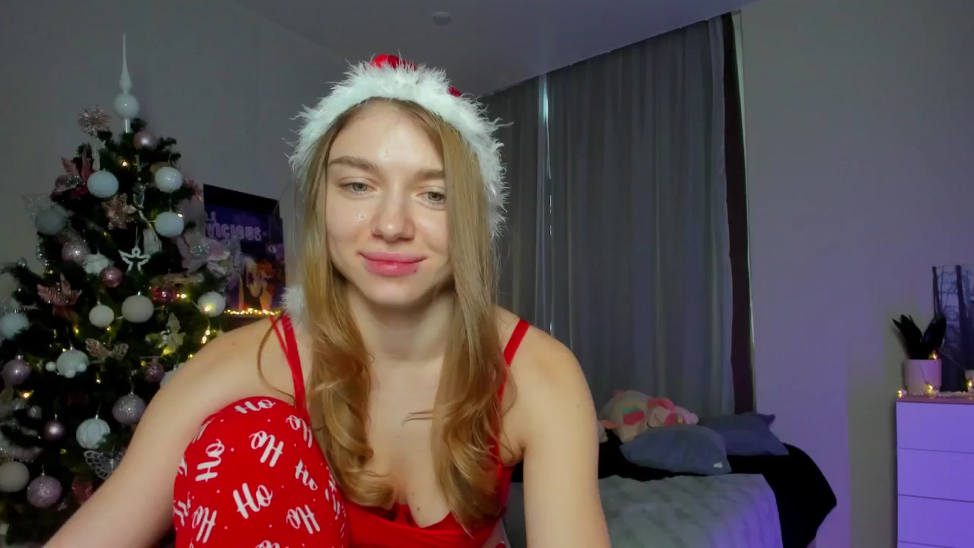 Gallery image thumbnail from Make_my_Luck's myfreecams stream on, 12/25/2024, 07:12 image 20 of 20
