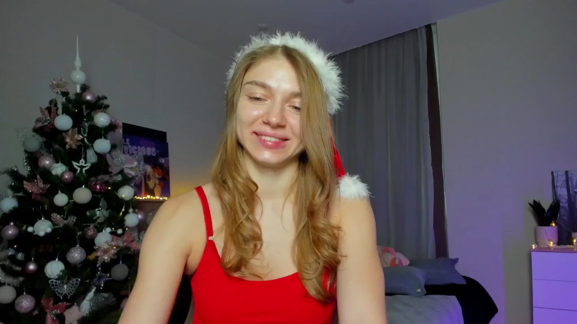 Gallery image thumbnail from Make_my_Luck's myfreecams stream on, 12/25/2024, 07:12 image 1 of 20