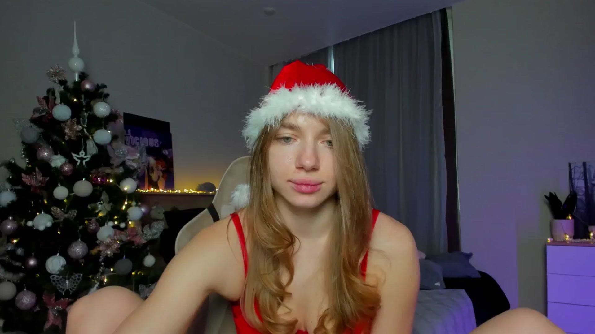 Gallery image thumbnail from Make_my_Luck's myfreecams stream on, 12/25/2024, 07:12 image 15 of 20