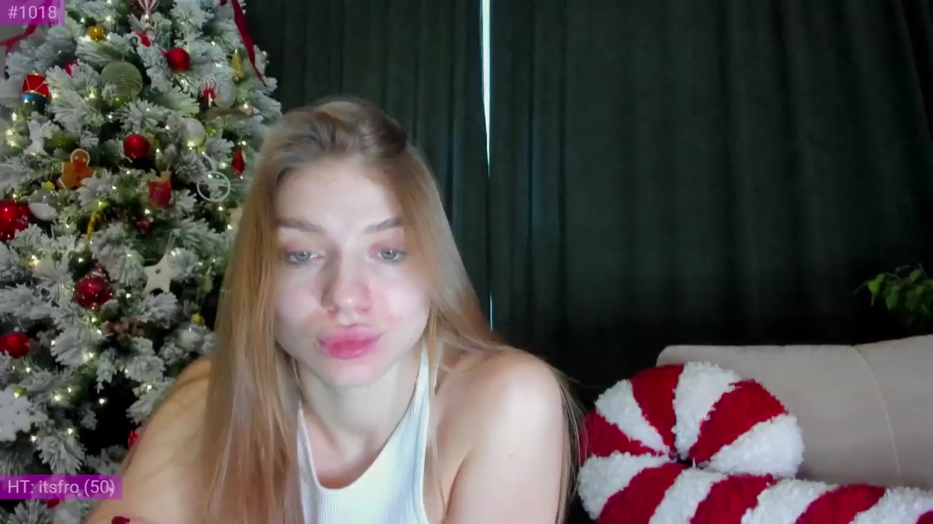 Gallery image thumbnail from Make_my_Luck's myfreecams stream on, 12/30/2024, 07:31 image 18 of 20