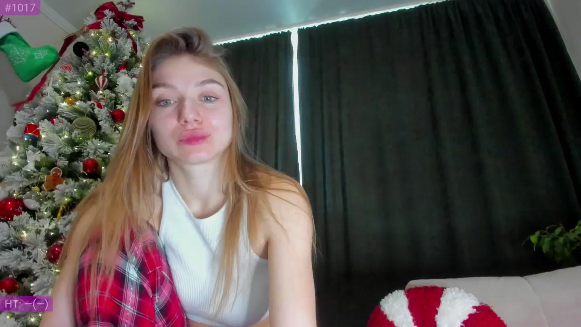 Gallery image thumbnail from Make_my_Luck's myfreecams stream on, 12/30/2024, 07:31 image 8 of 20