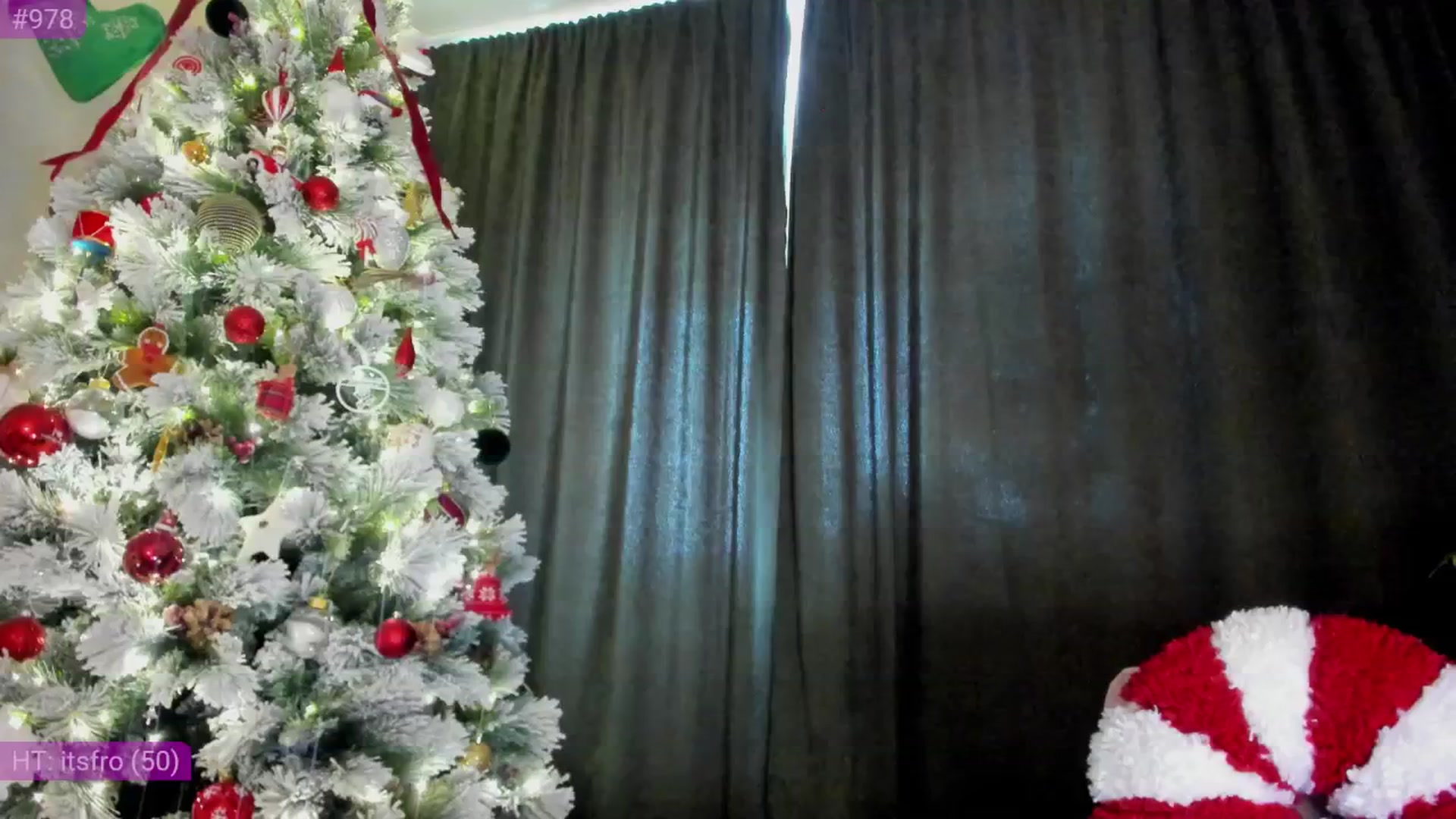 Gallery image thumbnail from Make_my_Luck's myfreecams stream on, 12/30/2024, 08:31 image 7 of 20