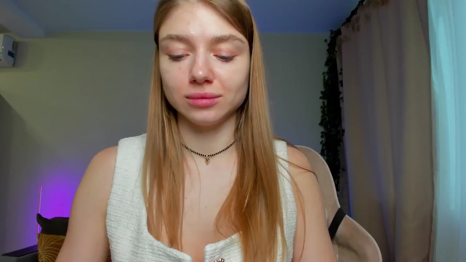 Gallery image thumbnail from Make_my_Luck's myfreecams stream on, 01/09/2025, 09:12 image 12 of 20