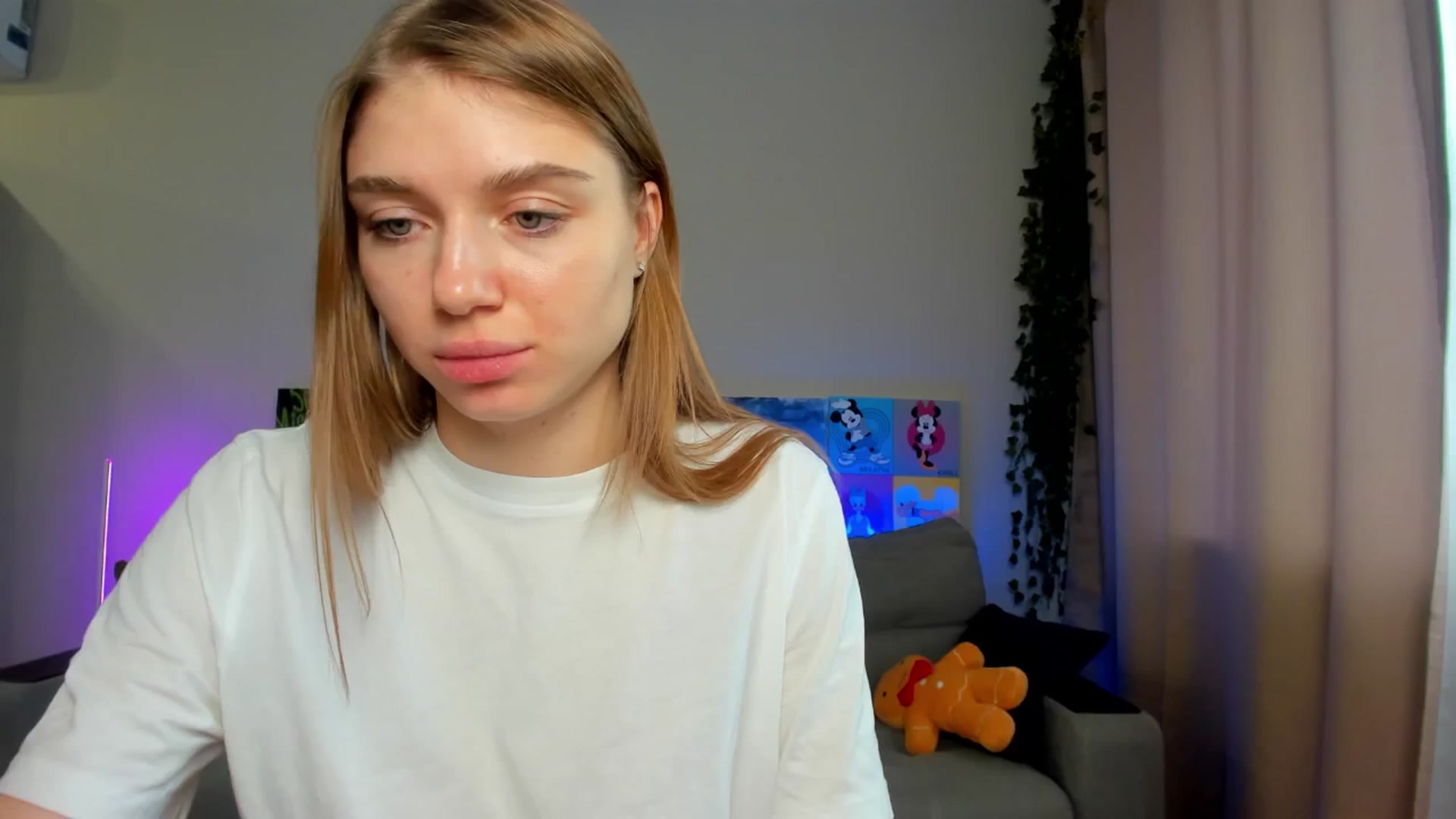 Gallery image thumbnail from Make_my_Luck's myfreecams stream on, 01/15/2025, 09:30 image 6 of 20