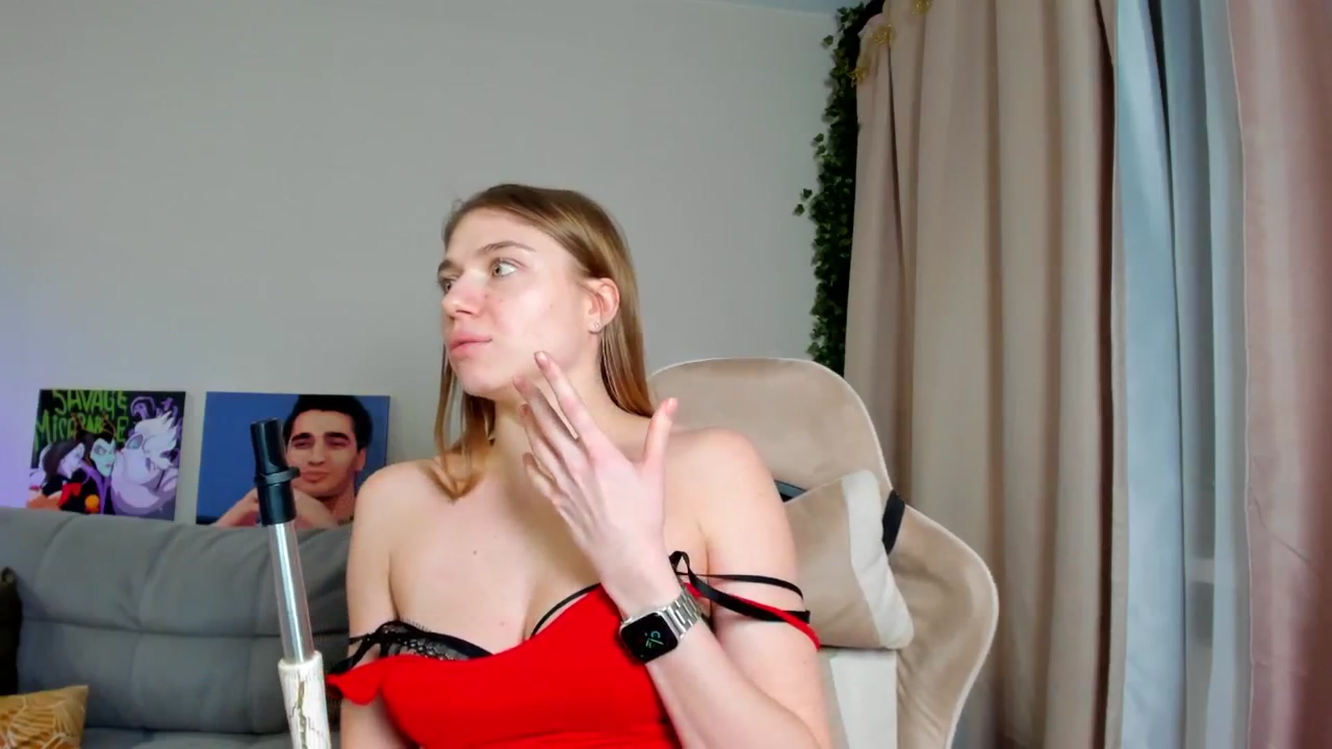 Gallery image thumbnail from Make_my_Luck's myfreecams stream on, 01/26/2025, 20:09 image 11 of 20