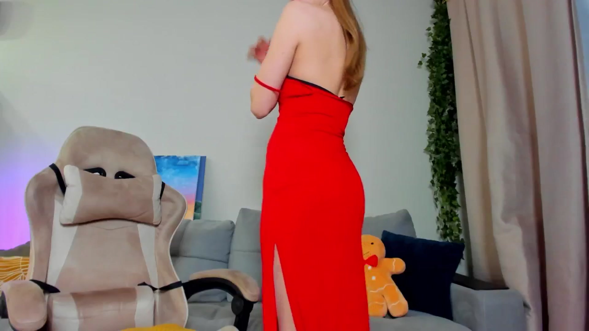 Gallery image thumbnail from Make_my_Luck's myfreecams stream on, 01/28/2025, 18:48 image 15 of 20