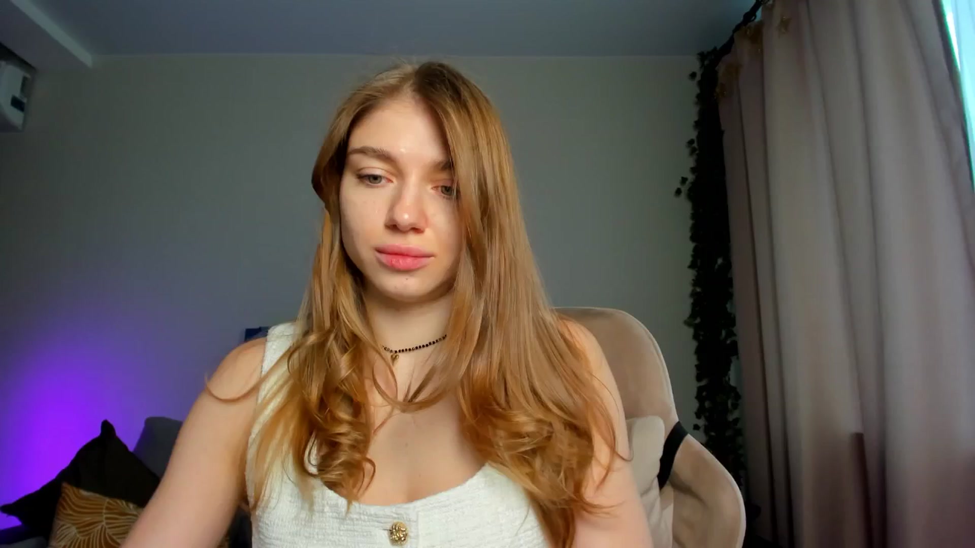 Gallery image thumbnail from Make_my_Luck's myfreecams stream on, 01/30/2025, 07:16 image 13 of 20
