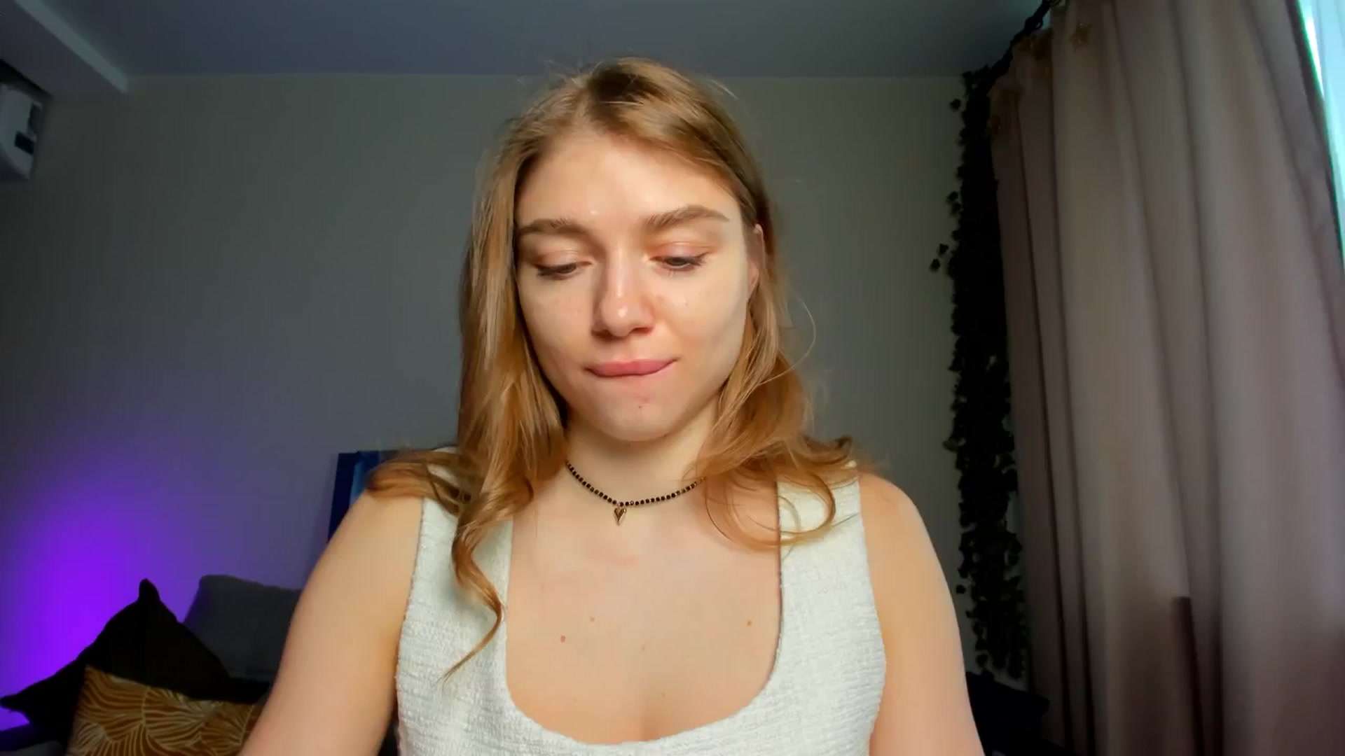 Gallery image thumbnail from Make_my_Luck's myfreecams stream on, 01/30/2025, 07:16 image 4 of 20