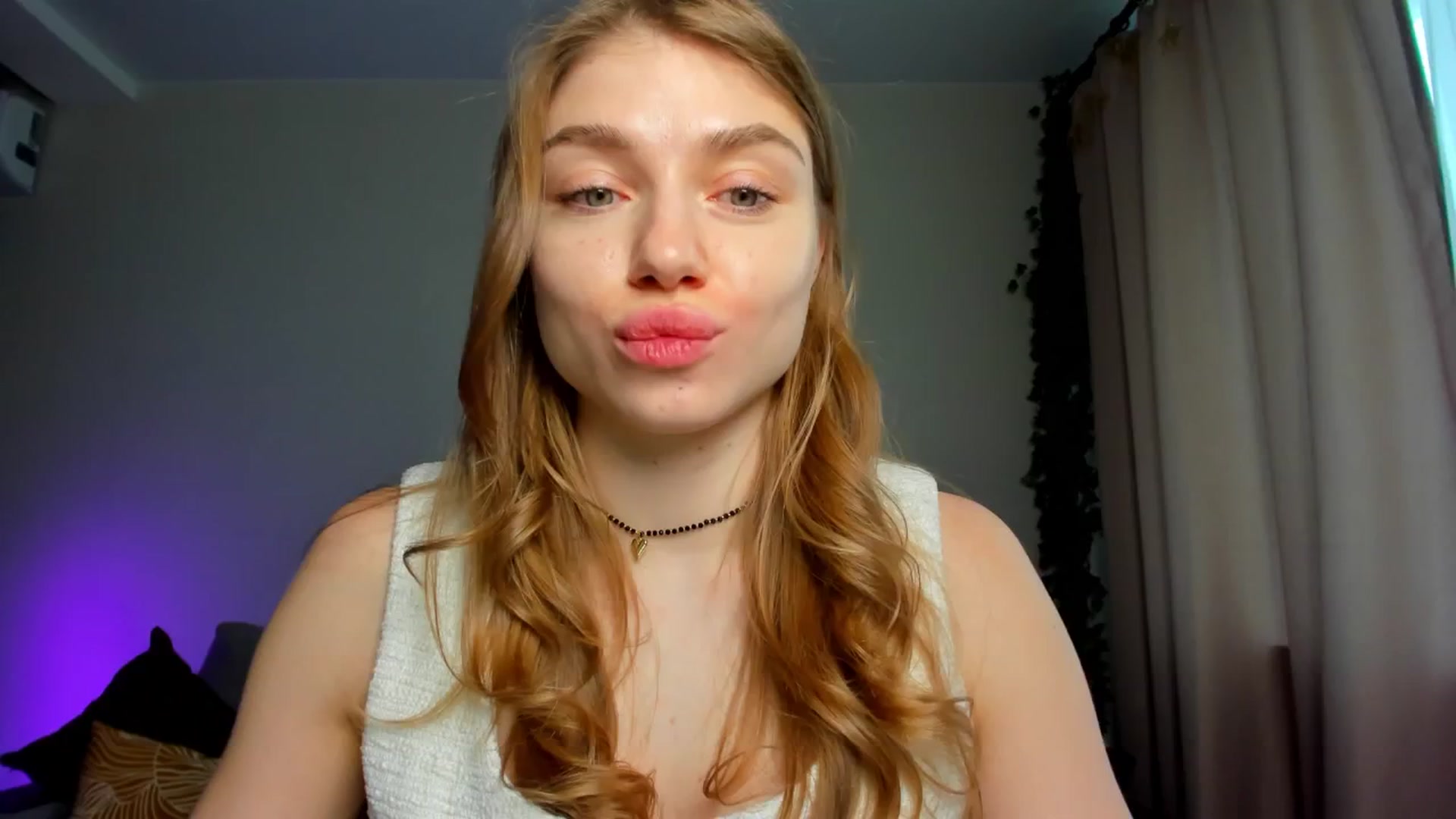 Gallery image thumbnail from Make_my_Luck's myfreecams stream on, 01/30/2025, 07:16 image 18 of 20