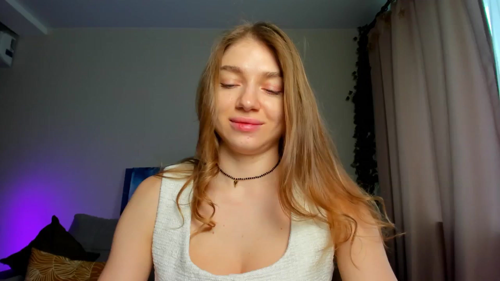 Gallery image thumbnail from Make_my_Luck's myfreecams stream on, 01/30/2025, 07:16 image 6 of 20
