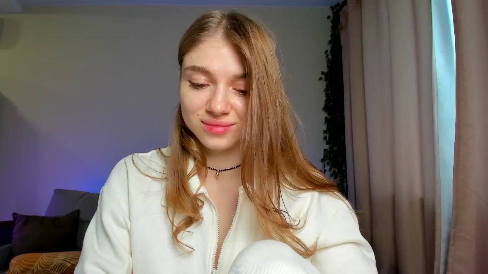 Gallery image thumbnail from Make_my_Luck's myfreecams stream on, 02/04/2025, 07:02 image 5 of 20
