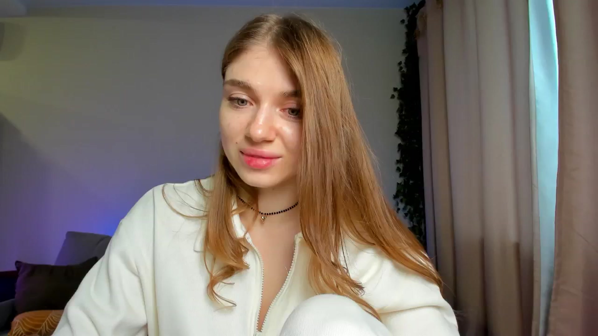 Gallery image thumbnail from Make_my_Luck's myfreecams stream on, 02/04/2025, 07:02 image 6 of 20