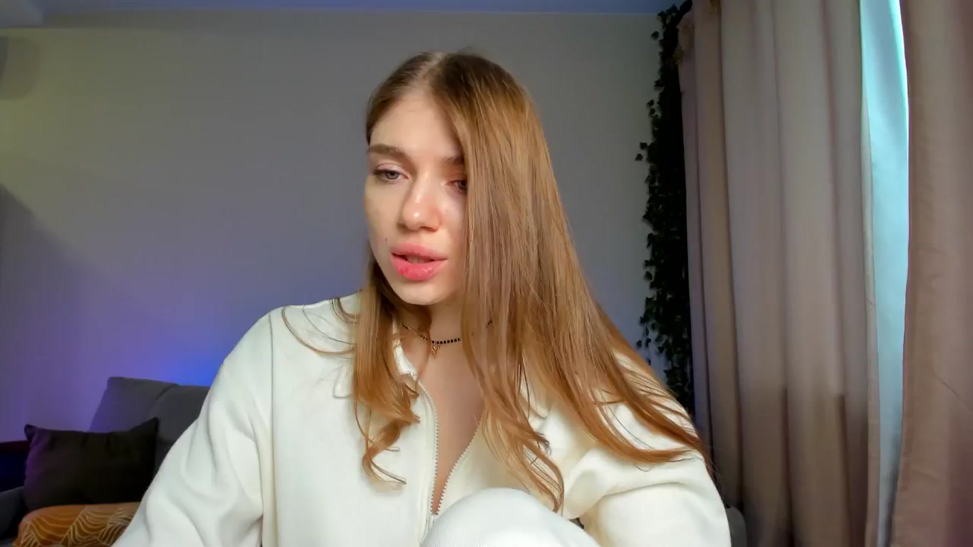 Gallery image thumbnail from Make_my_Luck's myfreecams stream on, 02/04/2025, 07:02 image 9 of 20