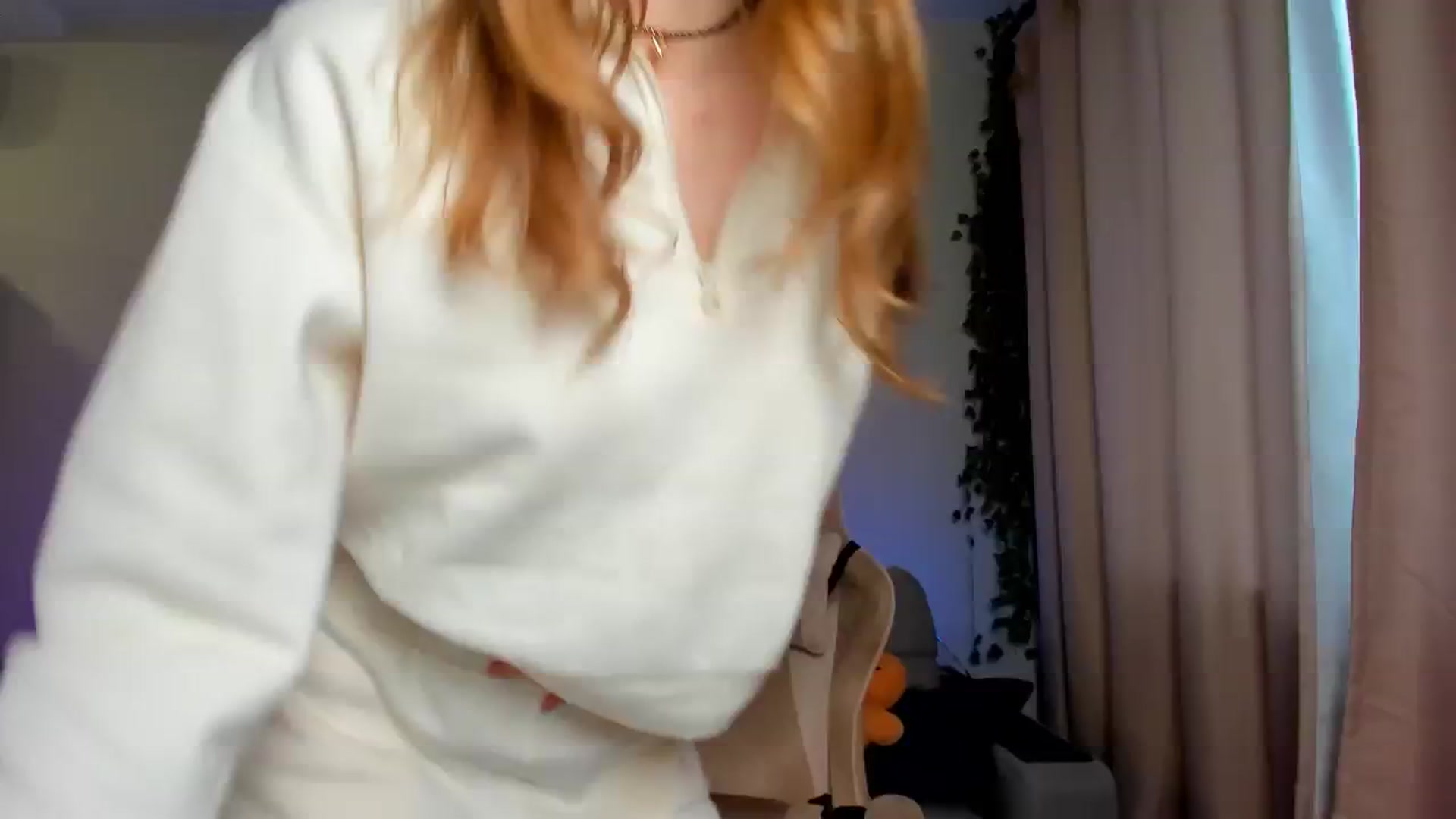 Gallery image thumbnail from Make_my_Luck's myfreecams stream on, 02/04/2025, 07:02 image 12 of 20