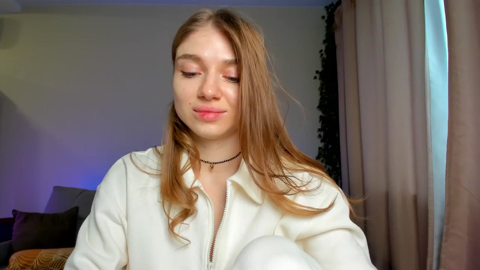 Gallery image thumbnail from Make_my_Luck's myfreecams stream on, 02/04/2025, 07:02 image 4 of 20