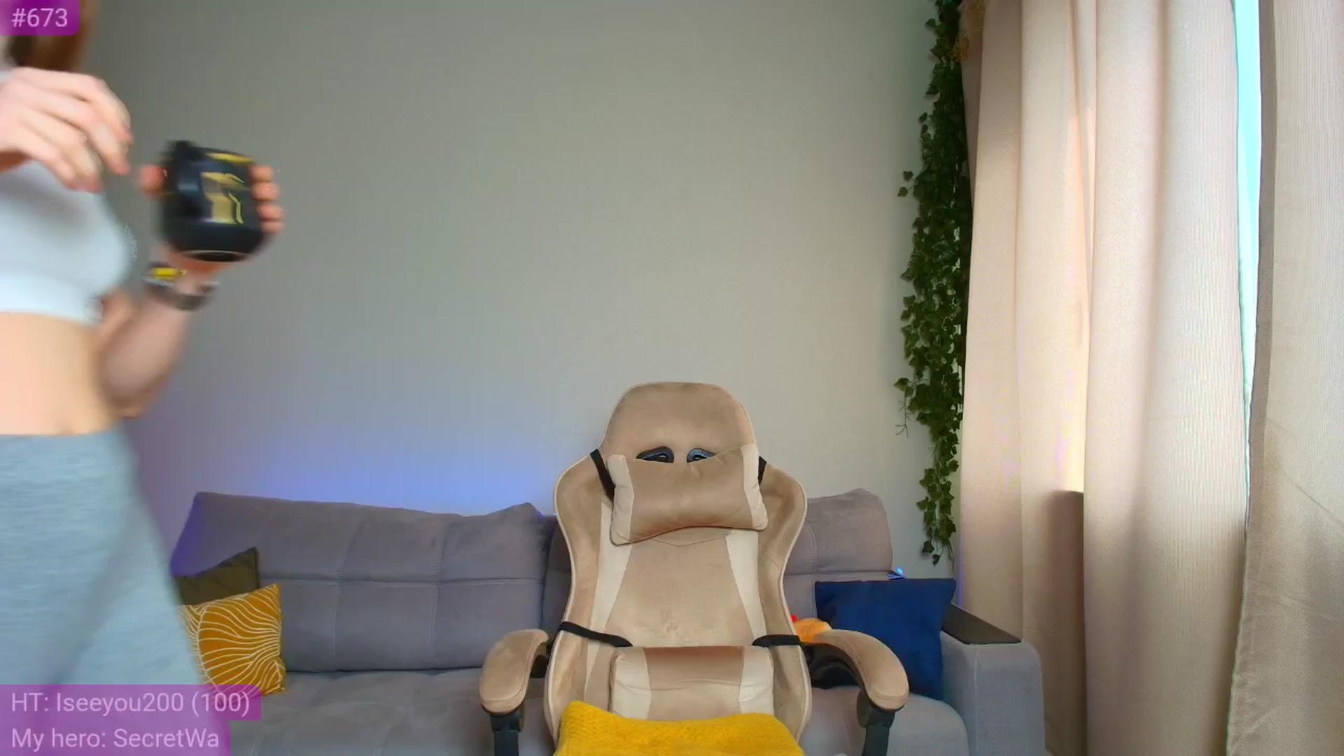 Gallery image thumbnail from Make_my_Luck's myfreecams stream on, 02/08/2025, 09:38 image 4 of 20