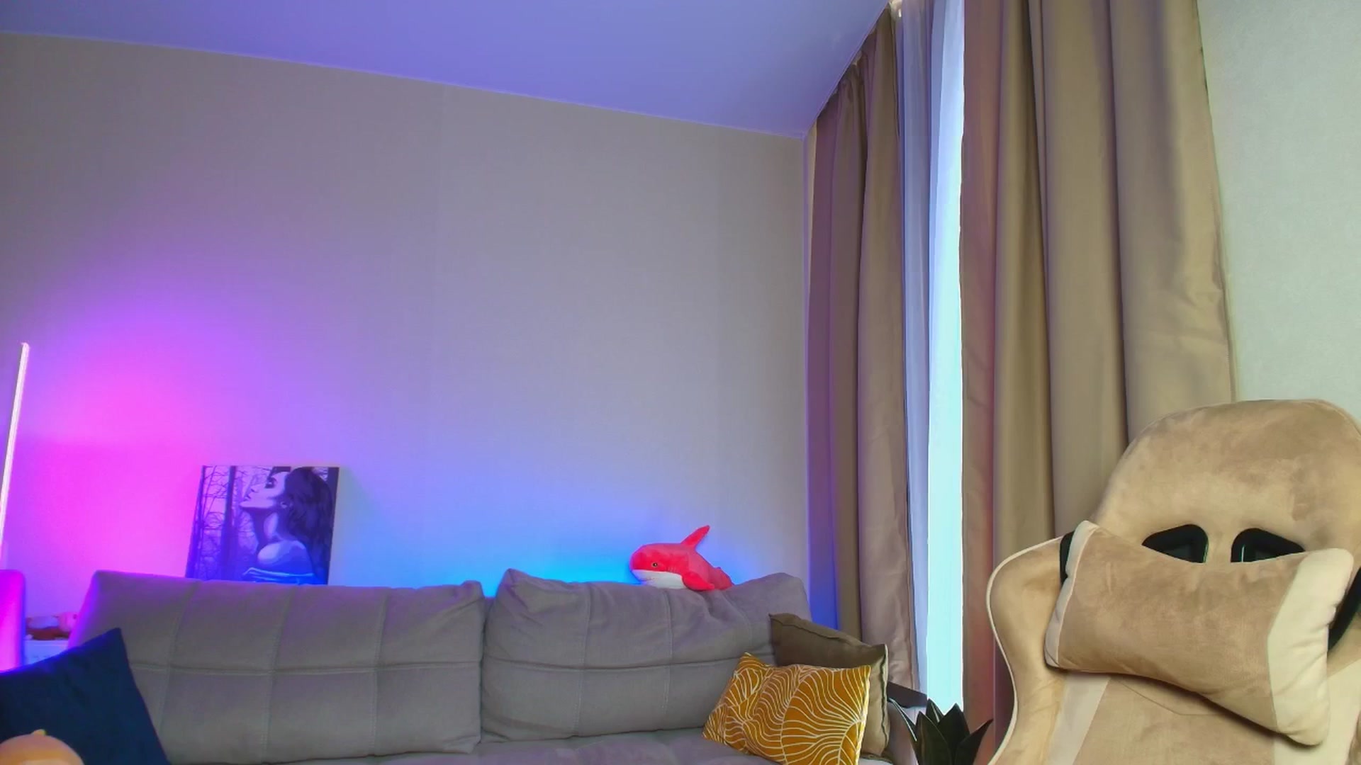 Gallery image thumbnail from Make_my_Luck's myfreecams stream on, 02/20/2025, 09:23 image 8 of 20