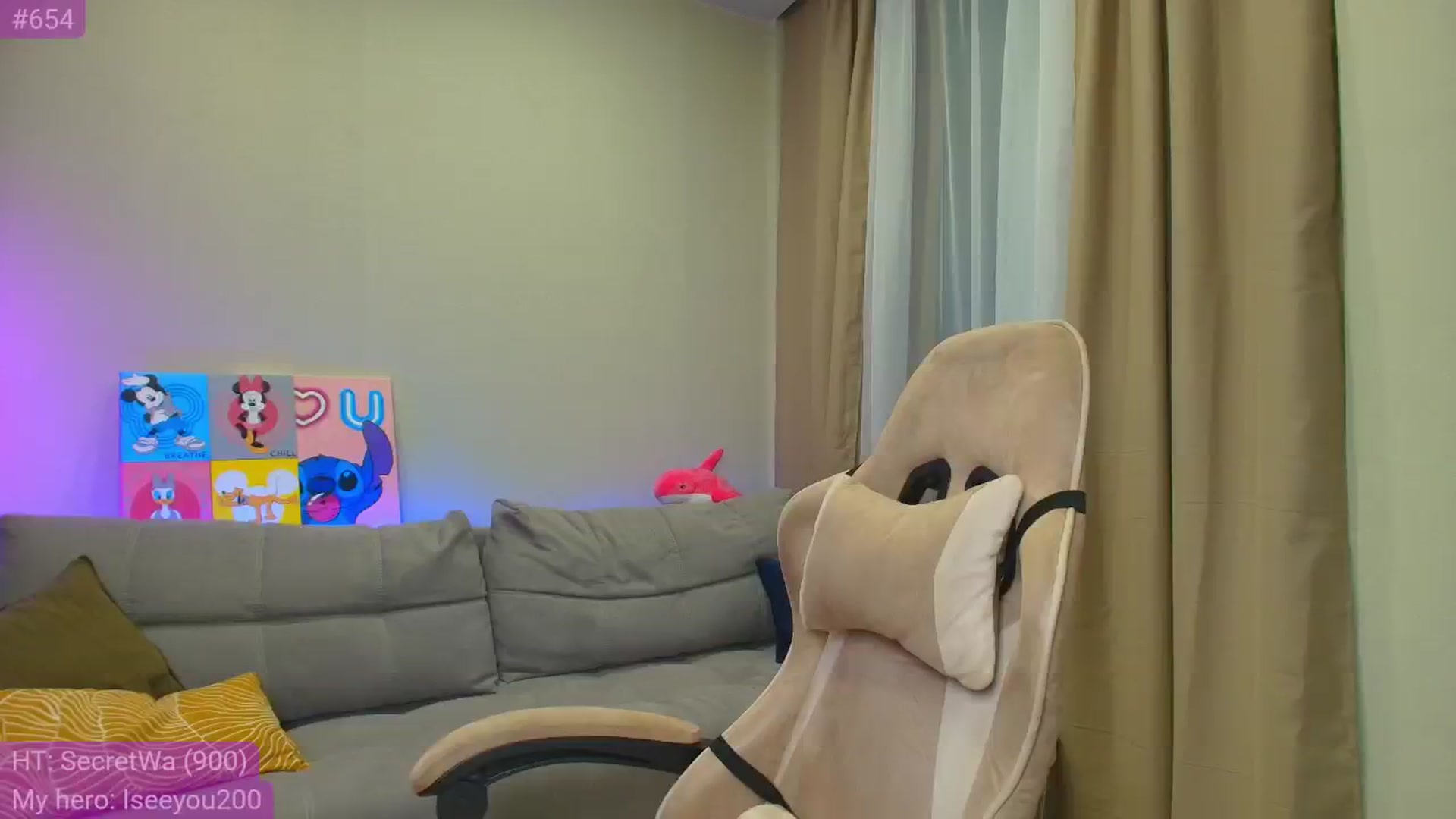Gallery image thumbnail from Make_my_Luck's myfreecams stream on, 02/22/2025, 22:35 image 14 of 20