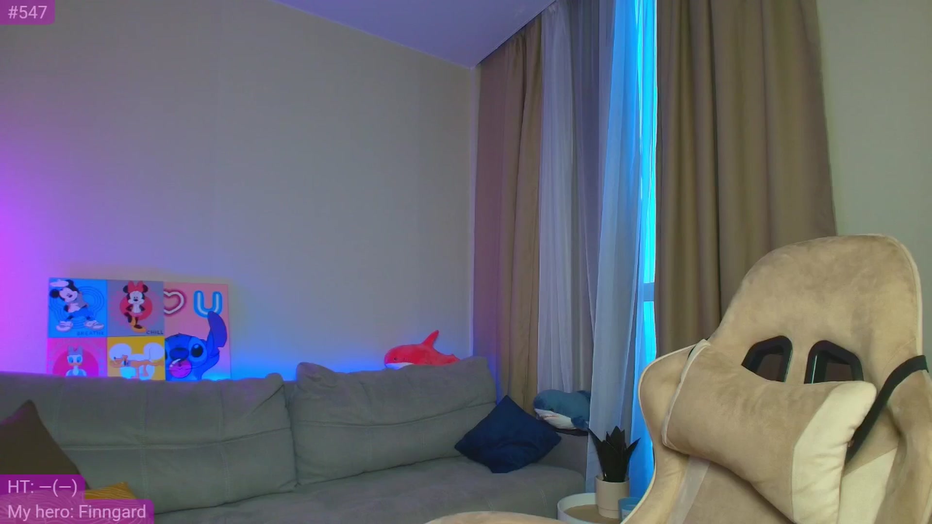 Gallery image thumbnail from Make_my_Luck's myfreecams stream on, 02/27/2025, 14:34 image 16 of 20