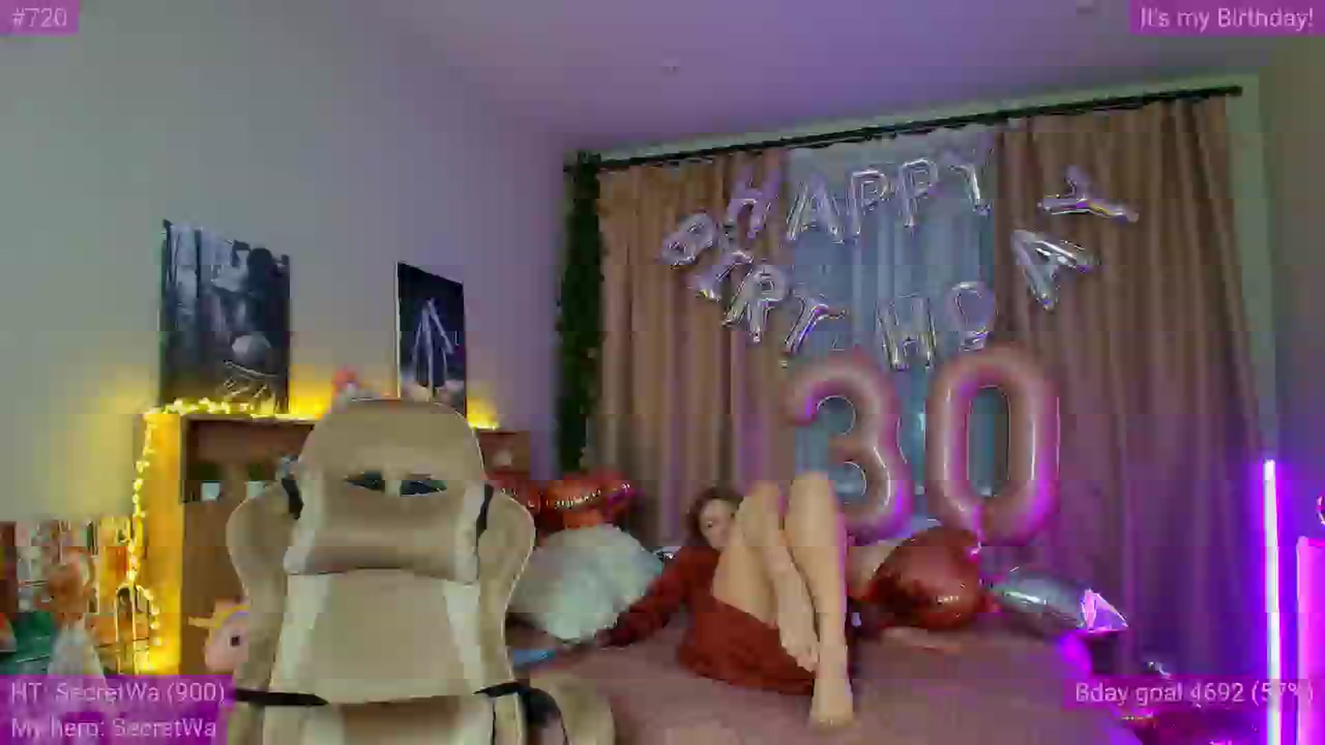 Gallery image thumbnail from Make_my_Luck's myfreecams stream on, 03/04/2025, 22:09 image 18 of 20