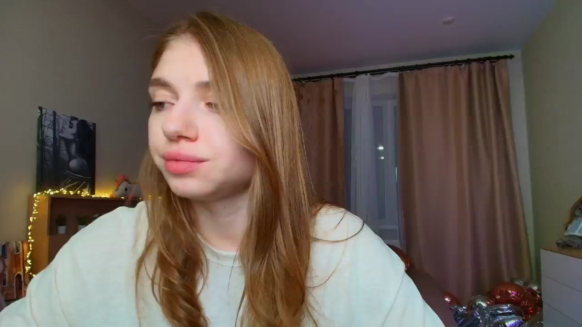 Gallery image thumbnail from Make_my_Luck's myfreecams stream on, 03/16/2025, 17:05 image 2 of 20