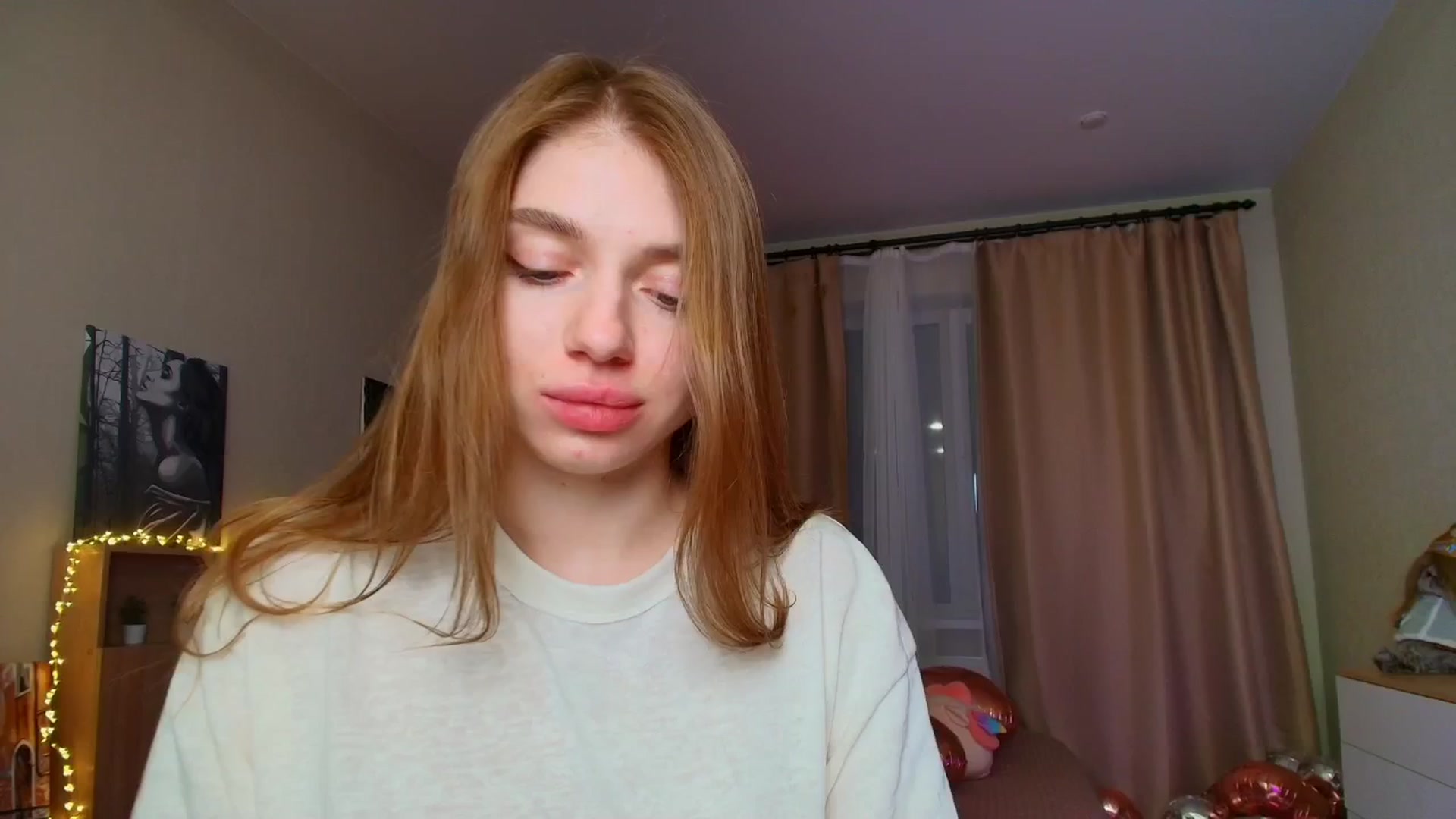 Gallery image thumbnail from Make_my_Luck's myfreecams stream on, 03/16/2025, 17:05 image 3 of 20