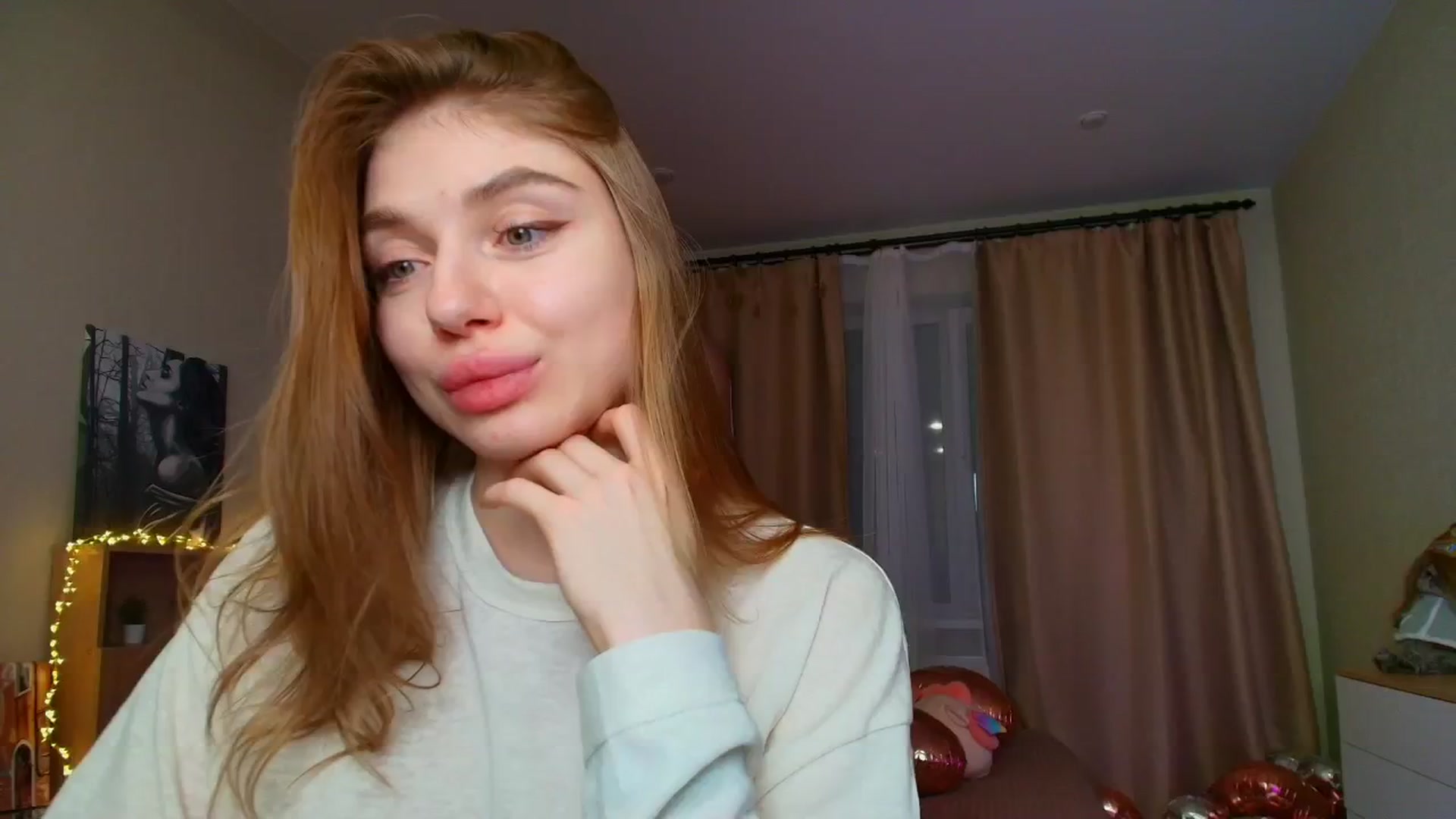Gallery image thumbnail from Make_my_Luck's myfreecams stream on, 03/16/2025, 17:05 image 5 of 20