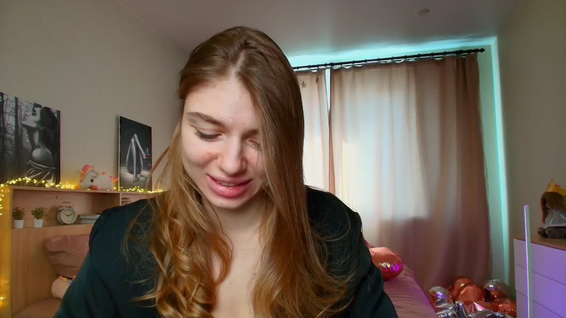 Gallery image thumbnail from Make_my_Luck's myfreecams stream on, 03/22/2025, 08:55 image 11 of 20