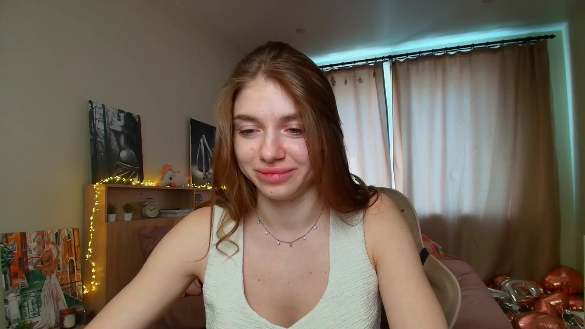 Gallery image thumbnail from Make_my_Luck's myfreecams stream on, 03/25/2025, 09:52 image 10 of 20