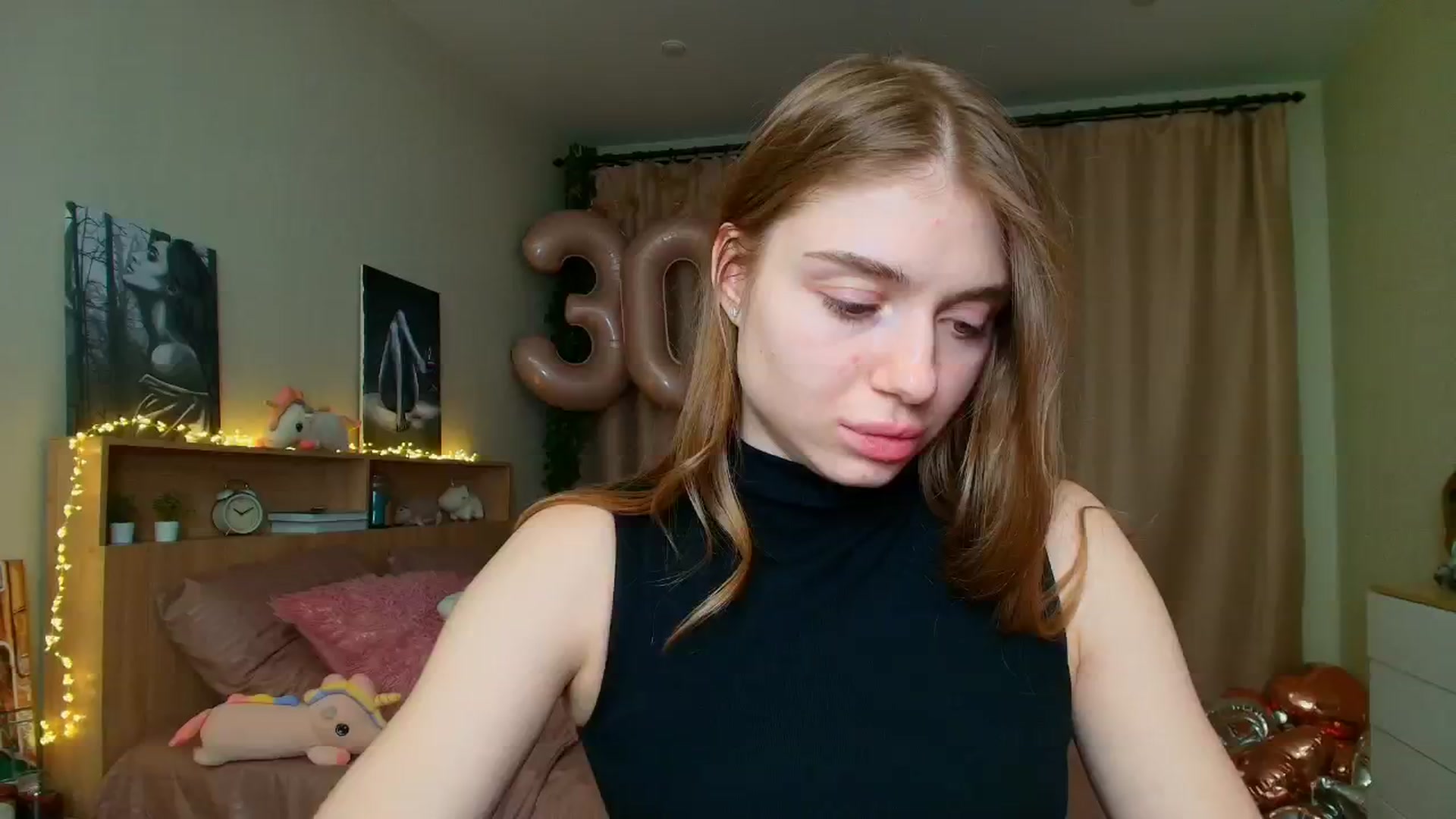 Gallery image thumbnail from Make_my_Luck's myfreecams stream on, 03/28/2025, 21:28 image 2 of 20