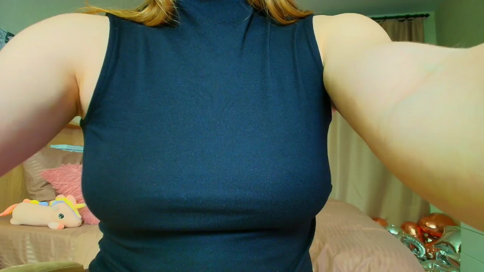 Gallery image thumbnail from Make_my_Luck's myfreecams stream on, 03/28/2025, 23:33 image 10 of 20