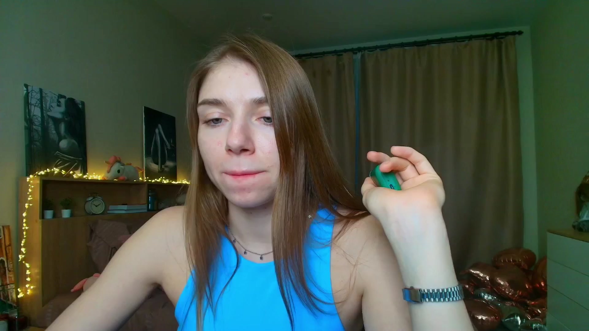 Gallery image thumbnail from Make_my_Luck's myfreecams stream on, 03/30/2025, 16:14 image 7 of 20