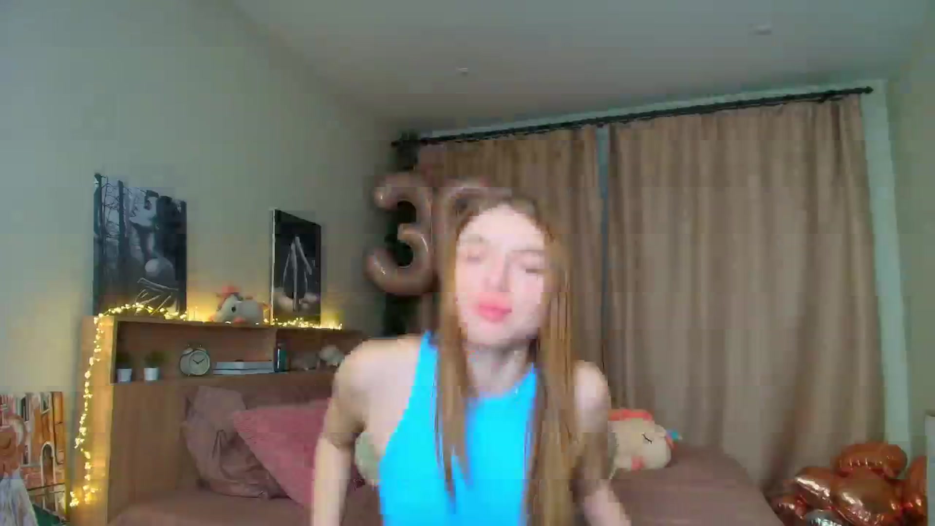 Gallery image thumbnail from Make_my_Luck's myfreecams stream on, 03/30/2025, 17:11 image 18 of 20
