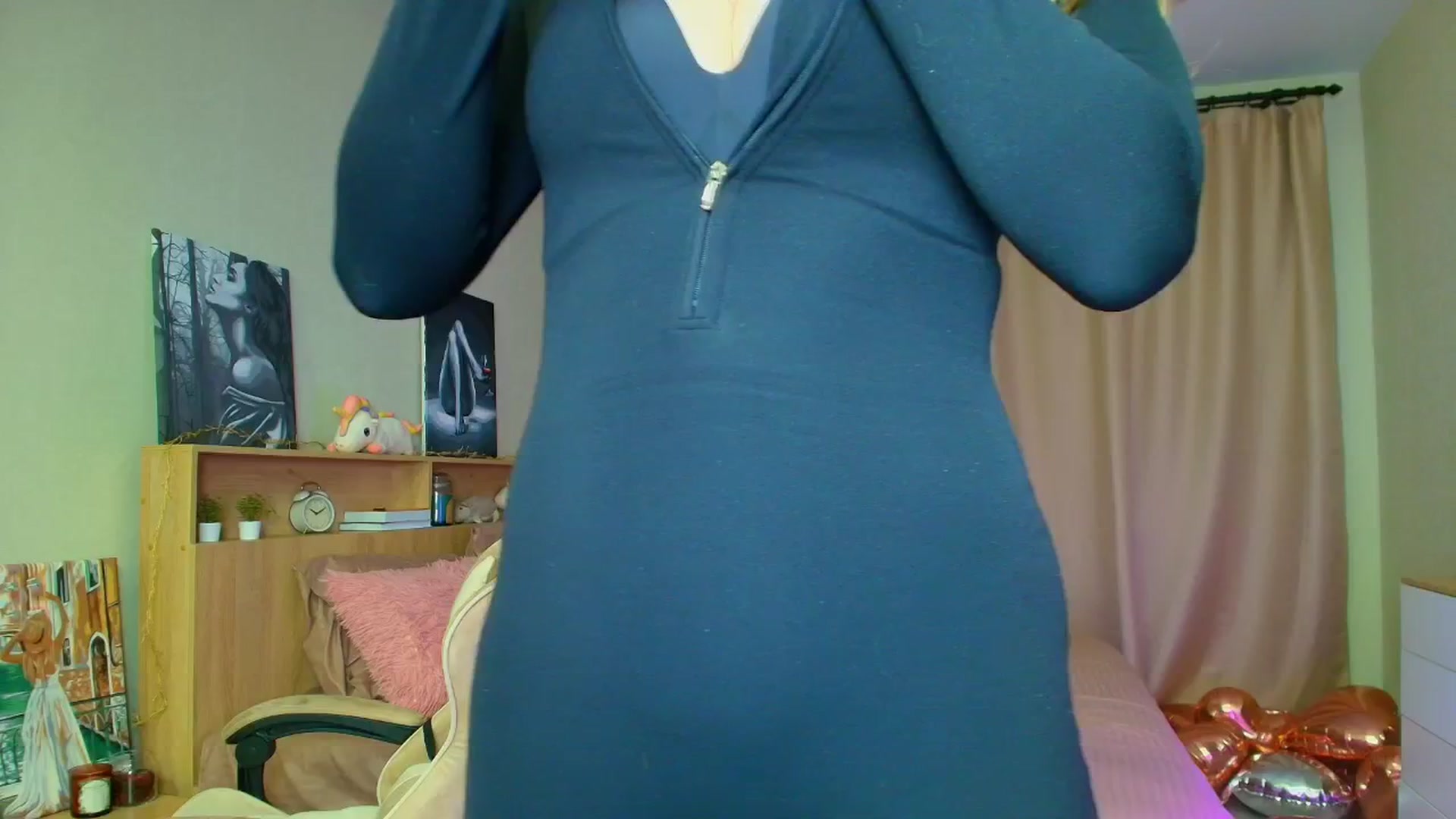 Gallery image thumbnail from Make_my_Luck's myfreecams stream on, 04/07/2025, 16:25 image 19 of 20