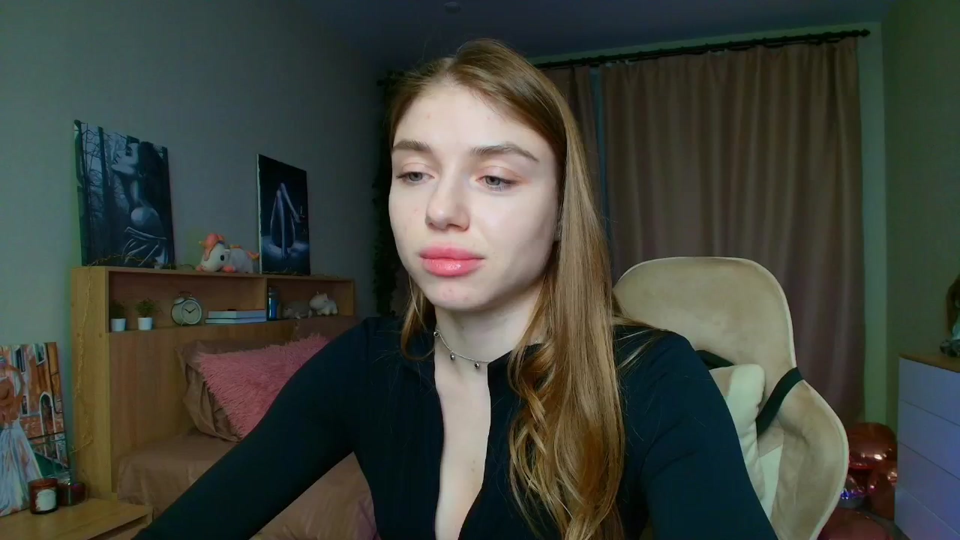 Gallery image thumbnail from Make_my_Luck's myfreecams stream on, 04/07/2025, 17:11 image 6 of 20