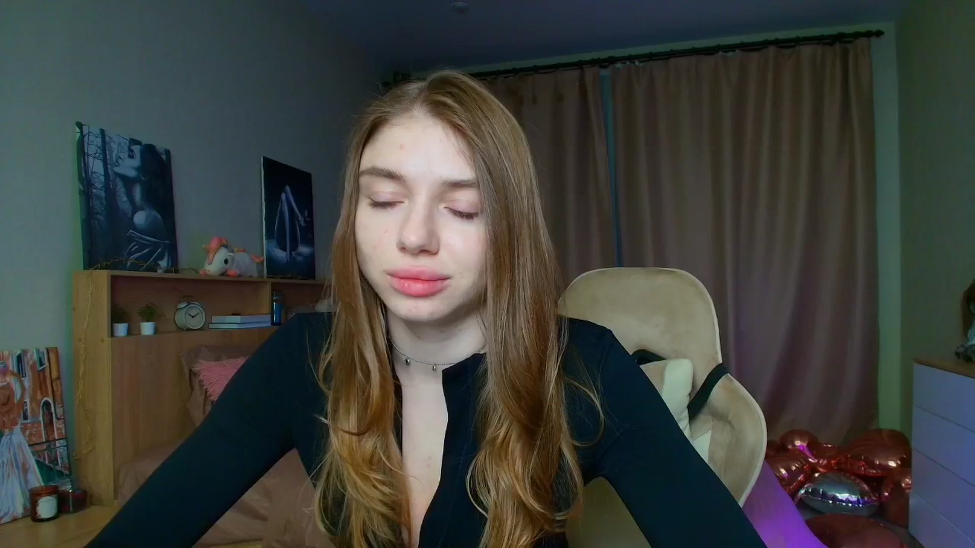 Gallery image thumbnail from Make_my_Luck's myfreecams stream on, 04/07/2025, 17:11 image 1 of 20