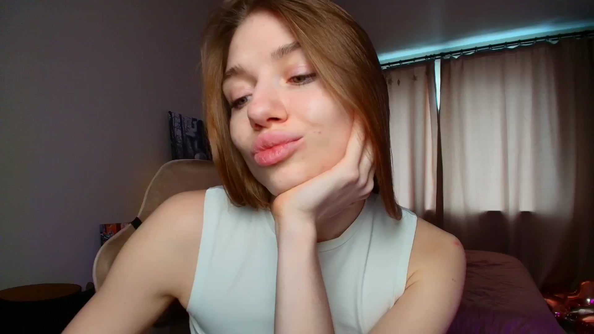 Gallery image thumbnail from Make_my_Luck's myfreecams stream on, 04/11/2025, 08:03 image 13 of 20