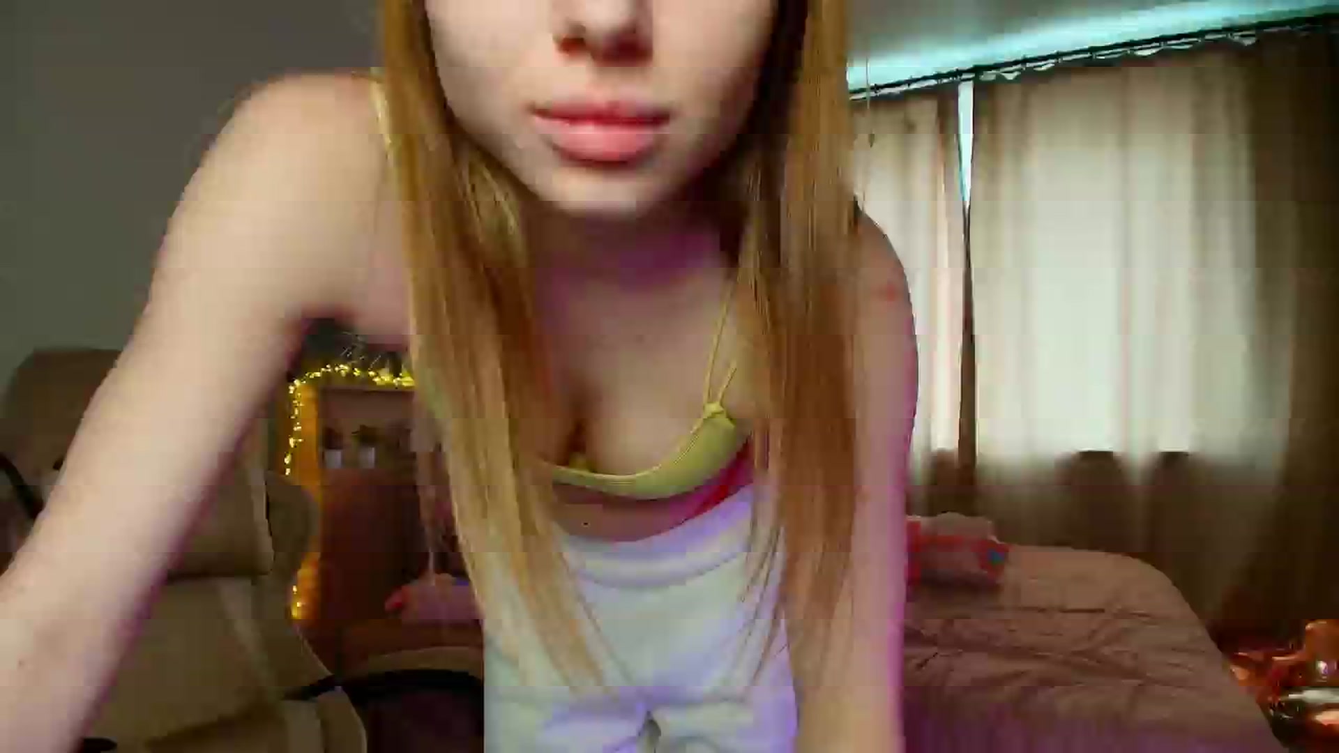 Gallery image thumbnail from Make_my_Luck's myfreecams stream on, 04/11/2025, 08:44 image 7 of 20