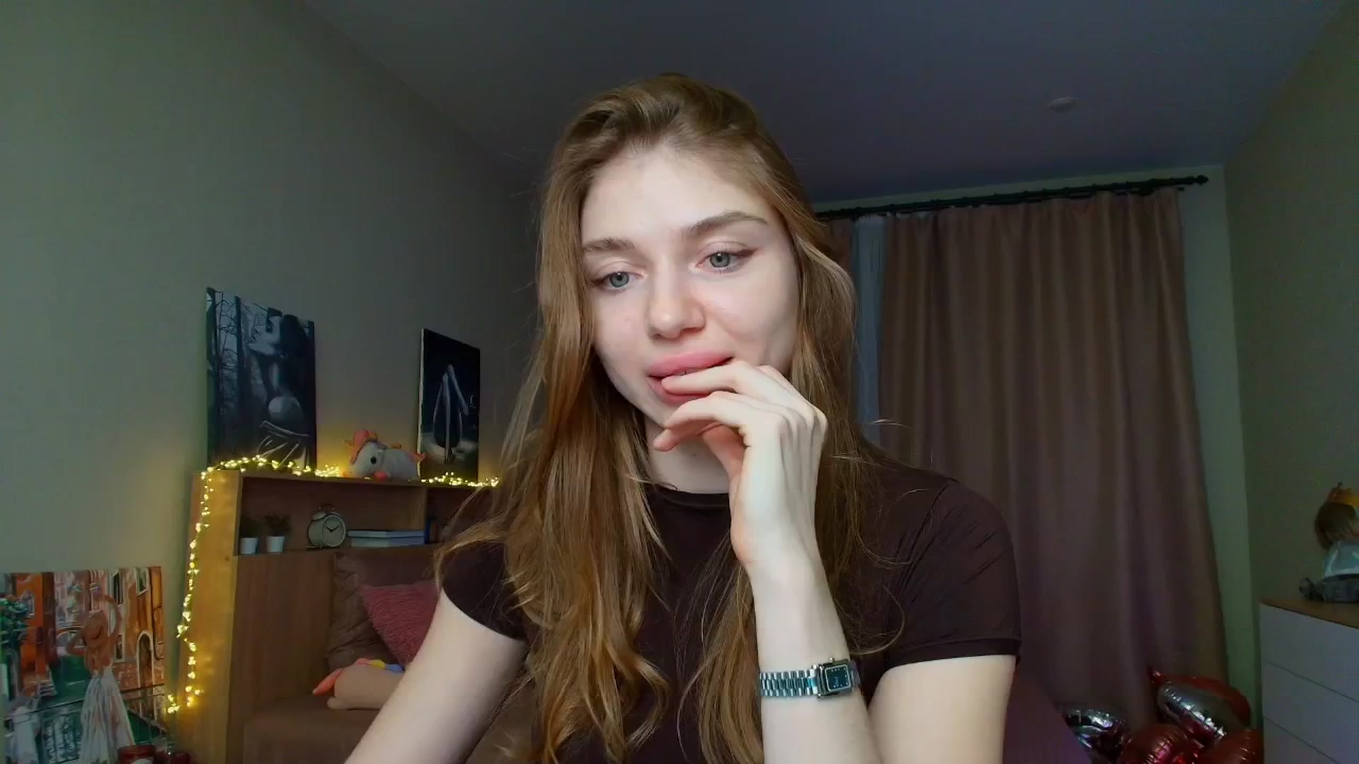 Gallery image thumbnail from Make_my_Luck's myfreecams stream on, 04/26/2025, 17:13 image 3 of 20