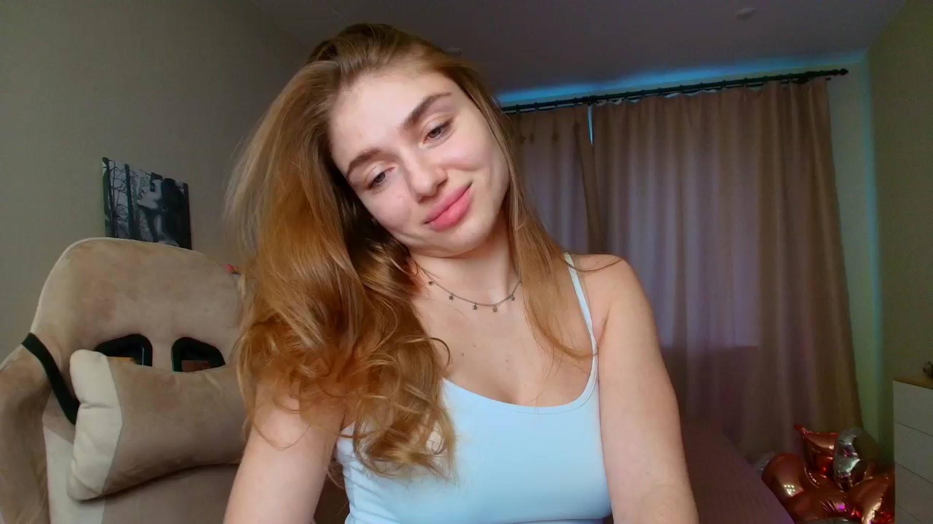 Gallery image thumbnail from Make_my_Luck's myfreecams stream on, 04/27/2025, 15:26 image 10 of 20