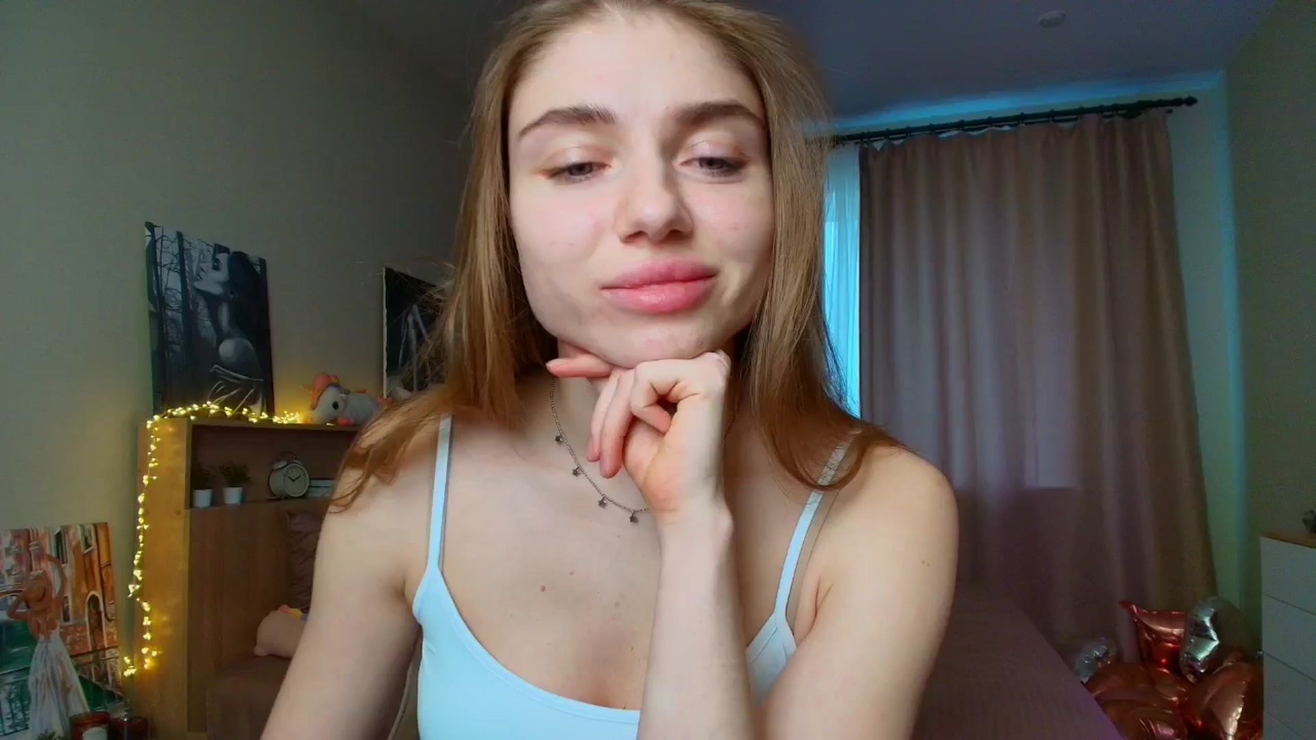 Gallery image thumbnail from Make_my_Luck's myfreecams stream on, 04/27/2025, 15:26 image 3 of 20