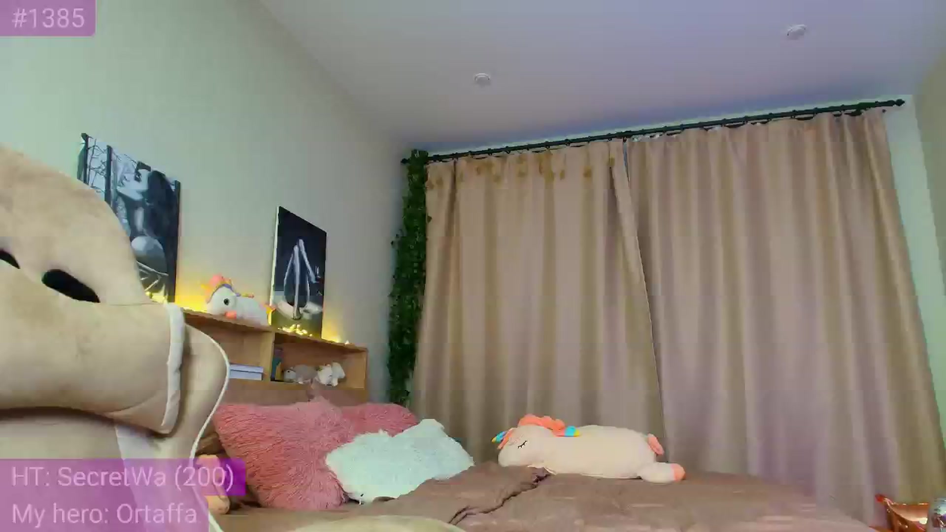 Gallery image thumbnail from Make_my_Luck's myfreecams stream on, 04/27/2025, 17:30 image 10 of 20